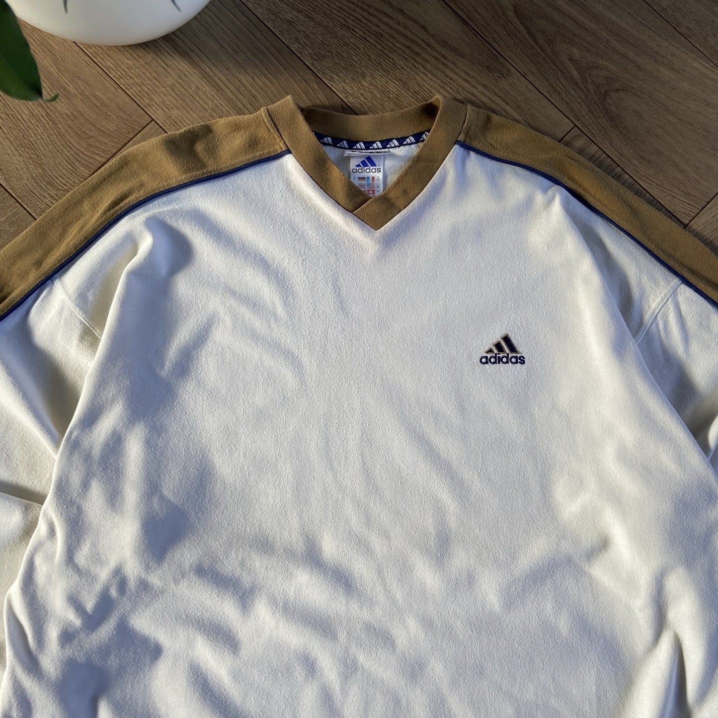 Vintage Adidas Sweatshirt 90s Size XL White Beige