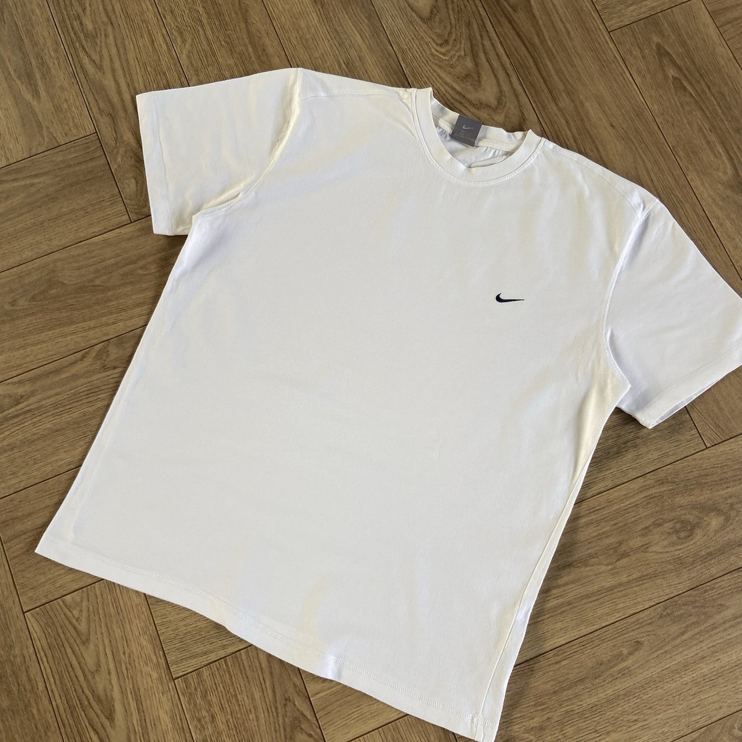 Vintage White Nike T Shirt 90s Size XL Embroidered Swoosh Heavyweight