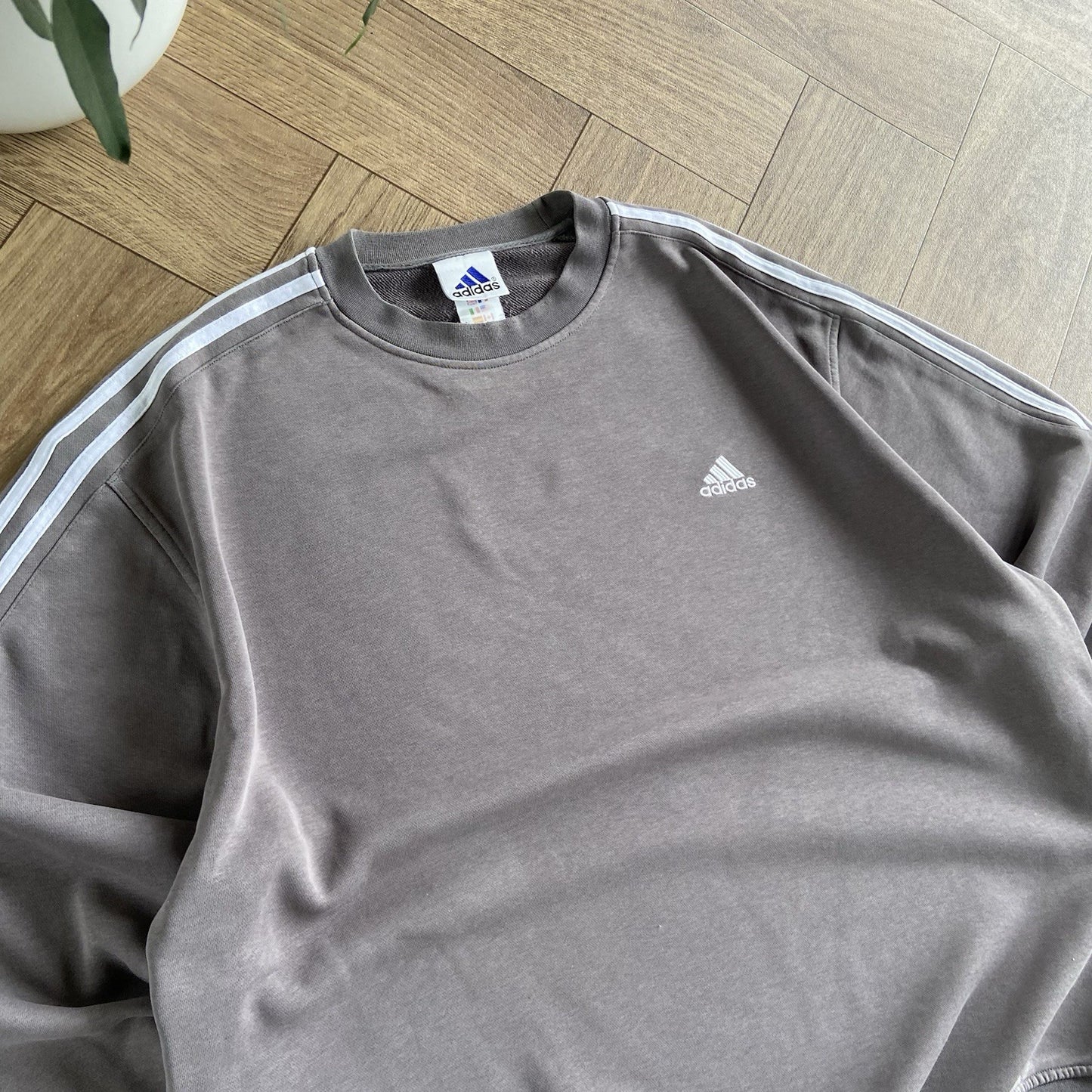 Vintage Adidas Grey Sweatshirt 90s Size XL Grey Embroidered