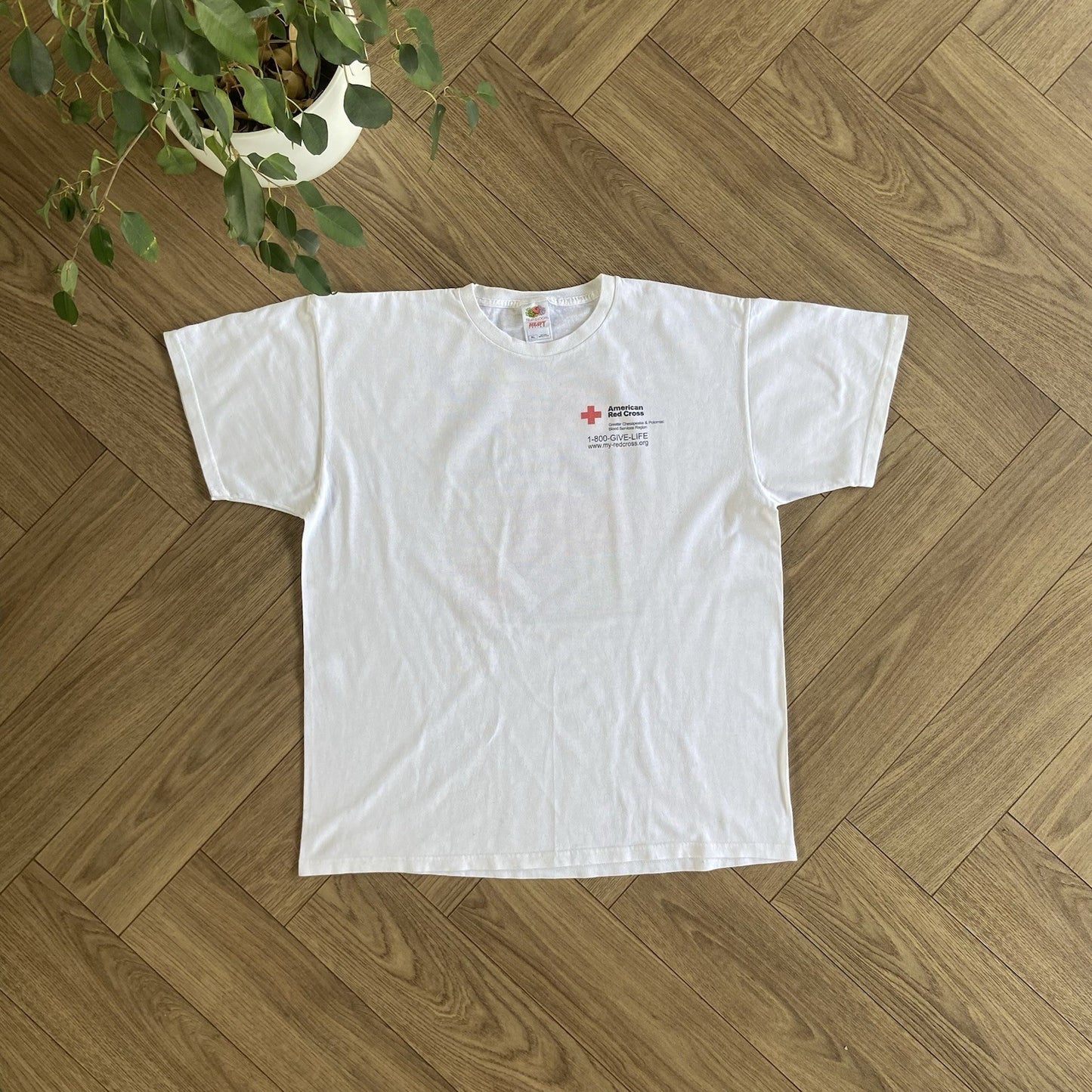 Vintage Red Cross T Shirt 90s Size XL White Graphic Print
