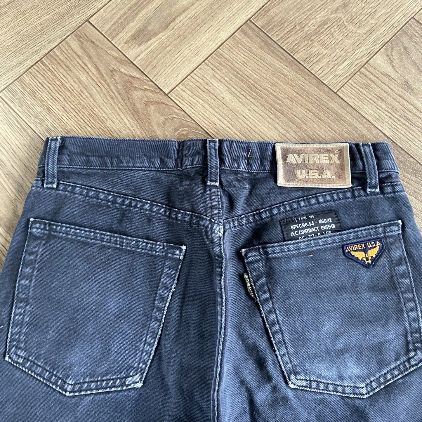 Vintage Avirex Straight Leg Jeans W32 L32 80s Faded Black Baggy
