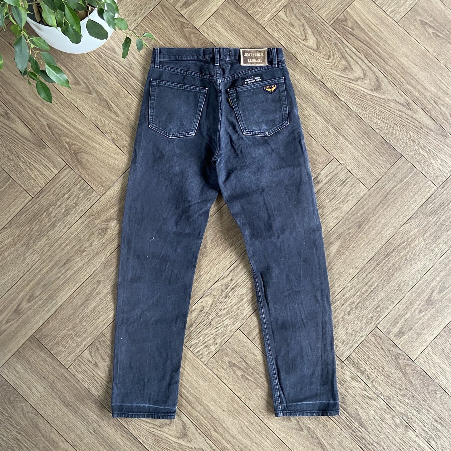 Vintage Avirex Straight Leg Jeans W32 L32 80s Faded Black Baggy