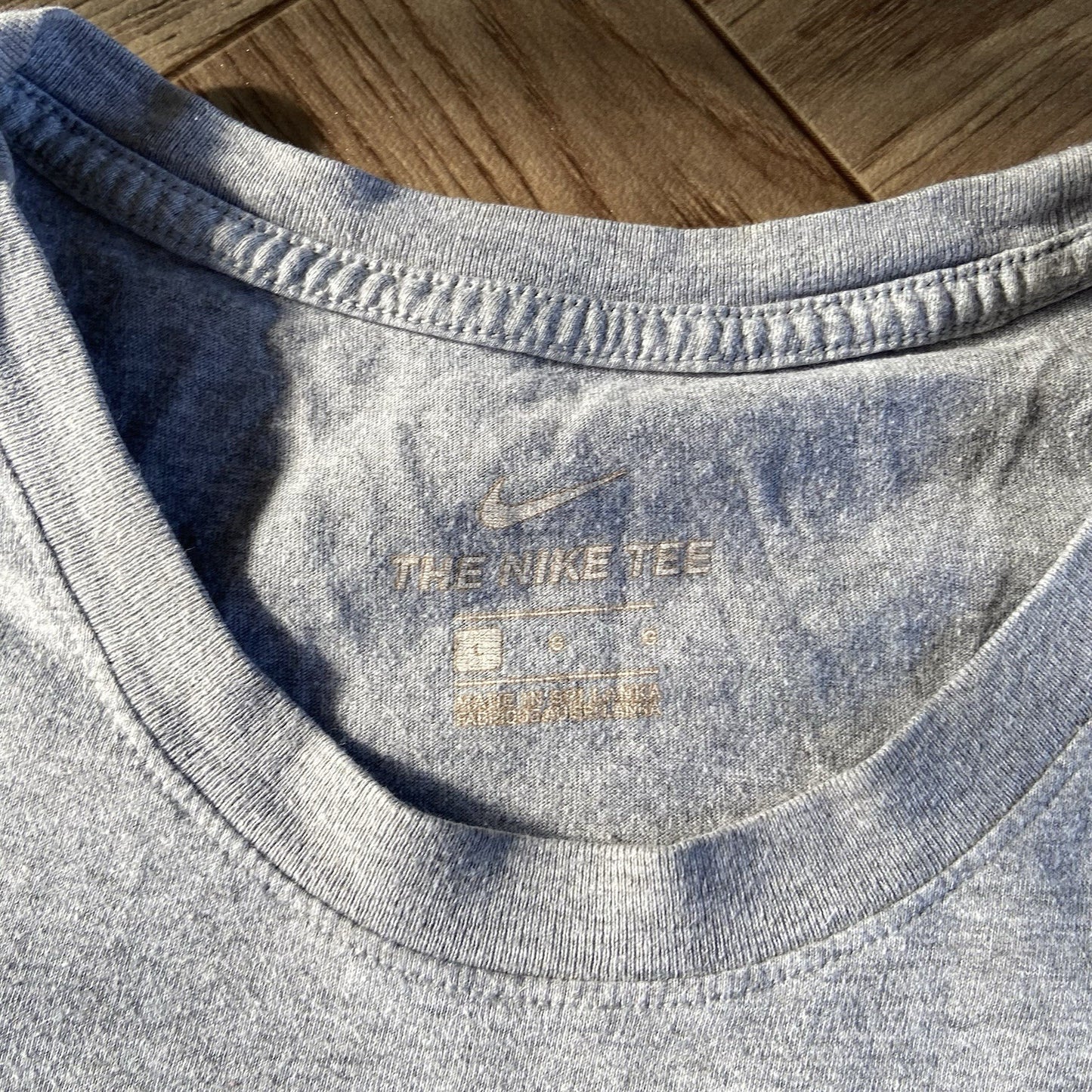Vintage Nike Grey T Shirt Size L Y2K Embroidered Swoosh