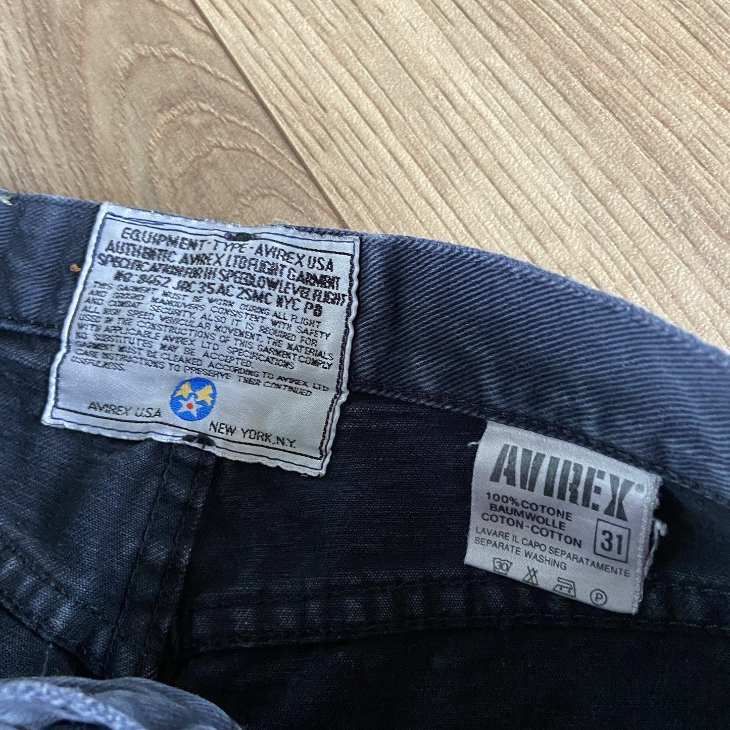 Vintage Avirex Straight Leg Jeans W32 L32 80s Faded Black Baggy
