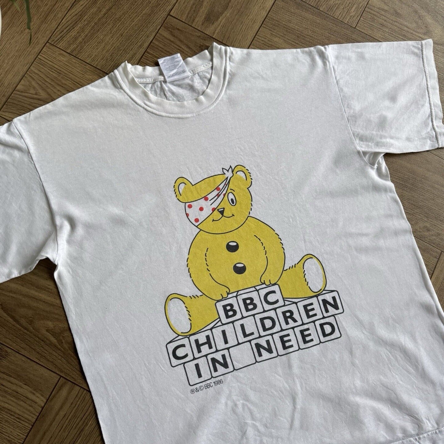 Vintage Pudsey BBC T Shirt Size M 80s White Graphic Print