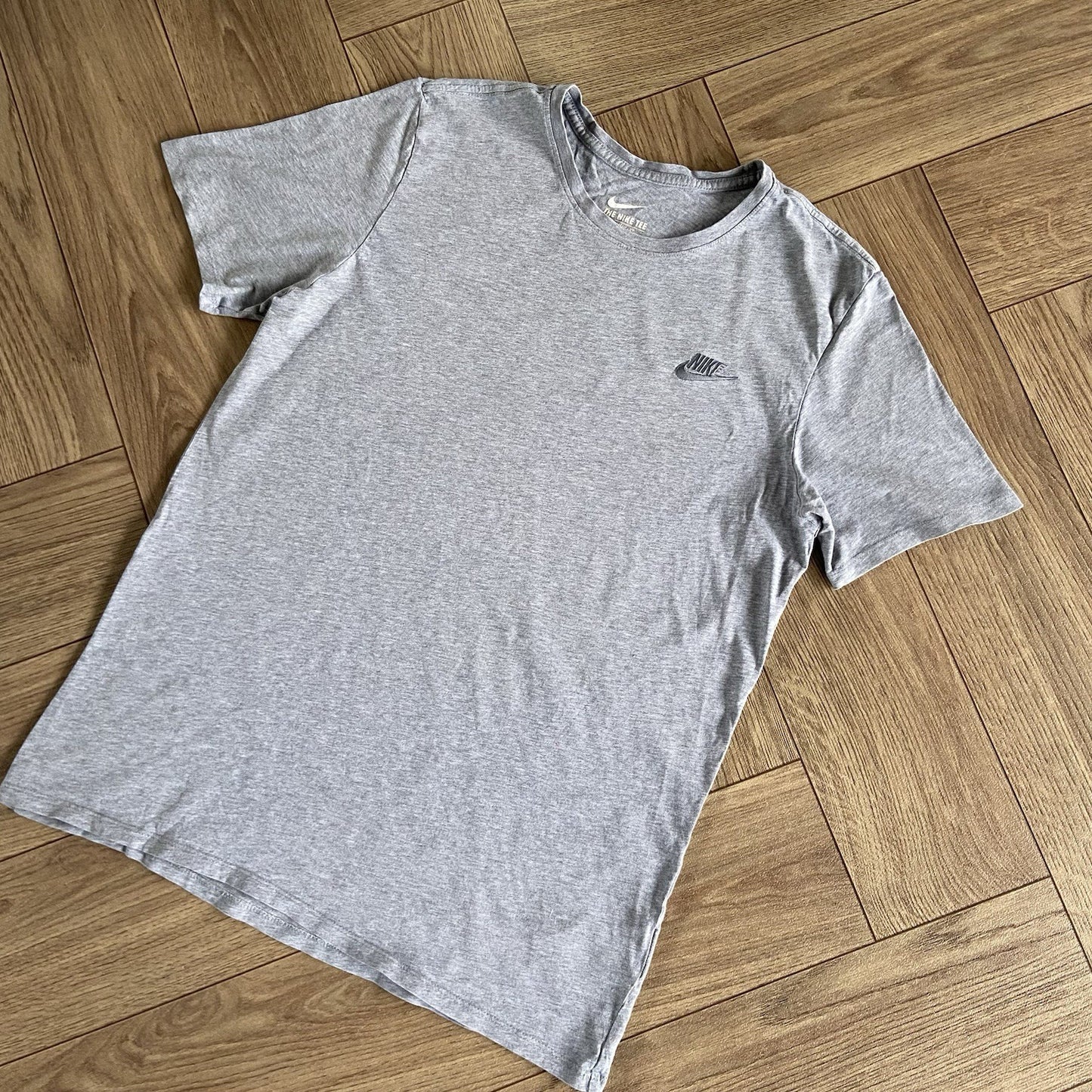 Vintage Nike Grey T Shirt Size L Y2K Embroidered Swoosh