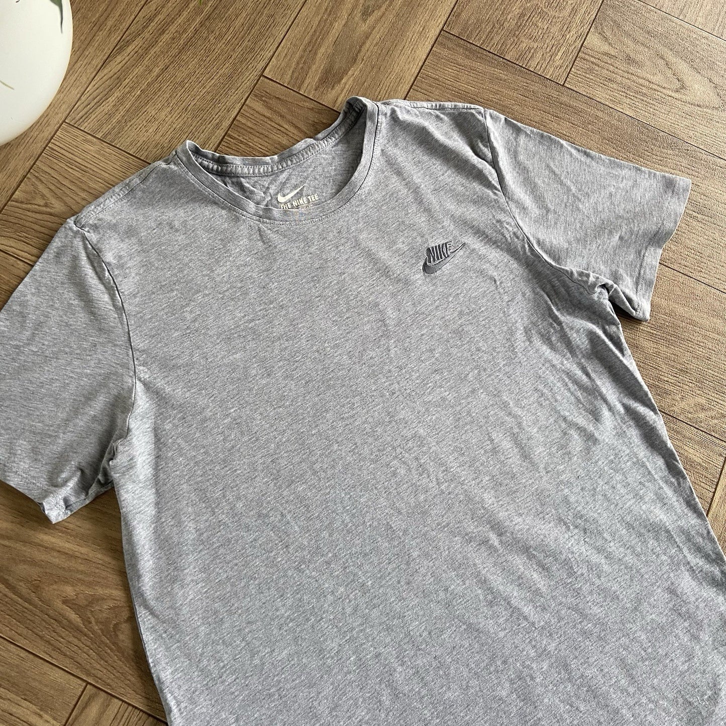 Vintage Nike Grey T Shirt Size L Y2K Embroidered Swoosh