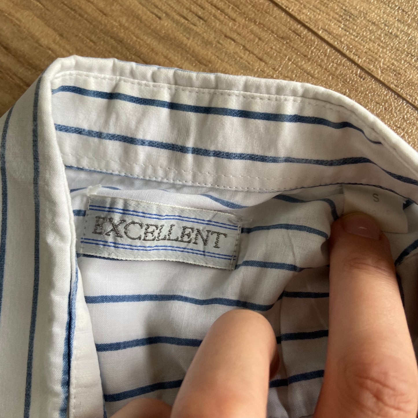 Stingray Reimagined “Stan” Short Sleeve Shirt, Size S White Blue Stripes