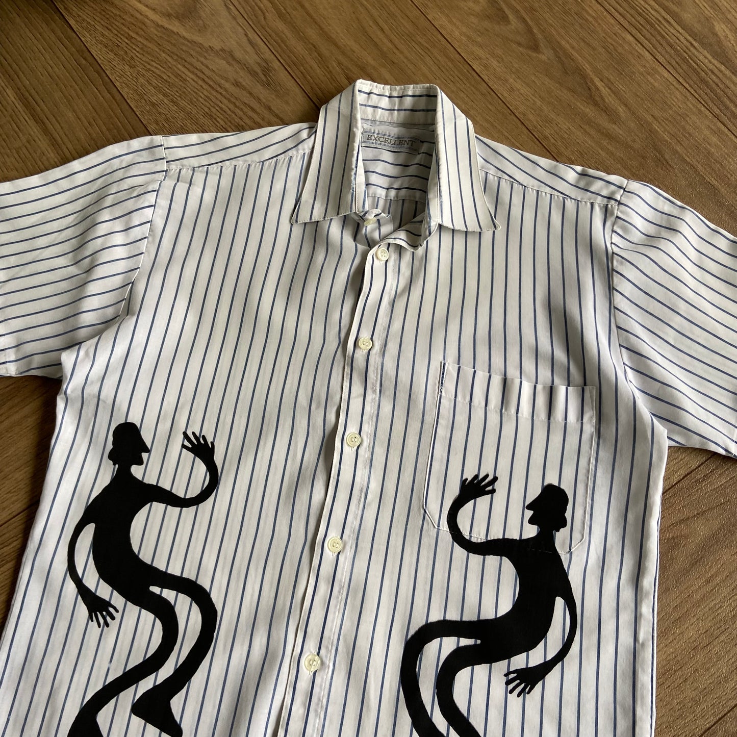 Stingray Reimagined “Stan” Short Sleeve Shirt, Size S White Blue Stripes