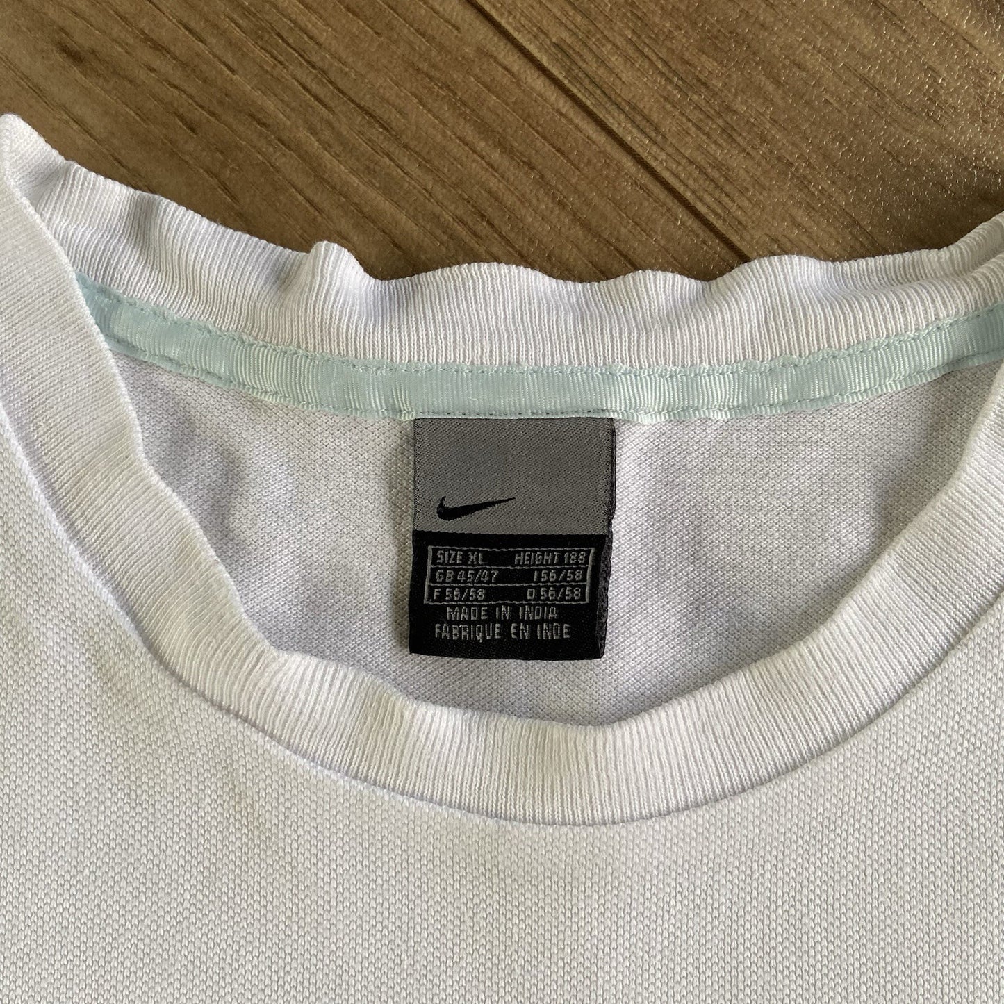 Vintage White Nike T Shirt Y2K Size XL Embroidered Heavy Cotton