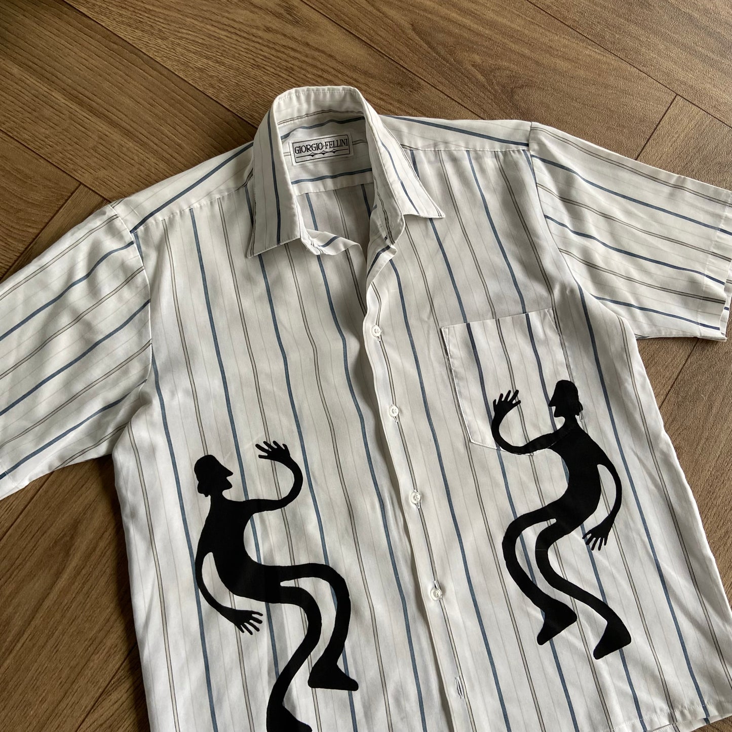 Stingray Reimagined “Stan” Short Sleeve Shirt, Size S White Blue Stripes