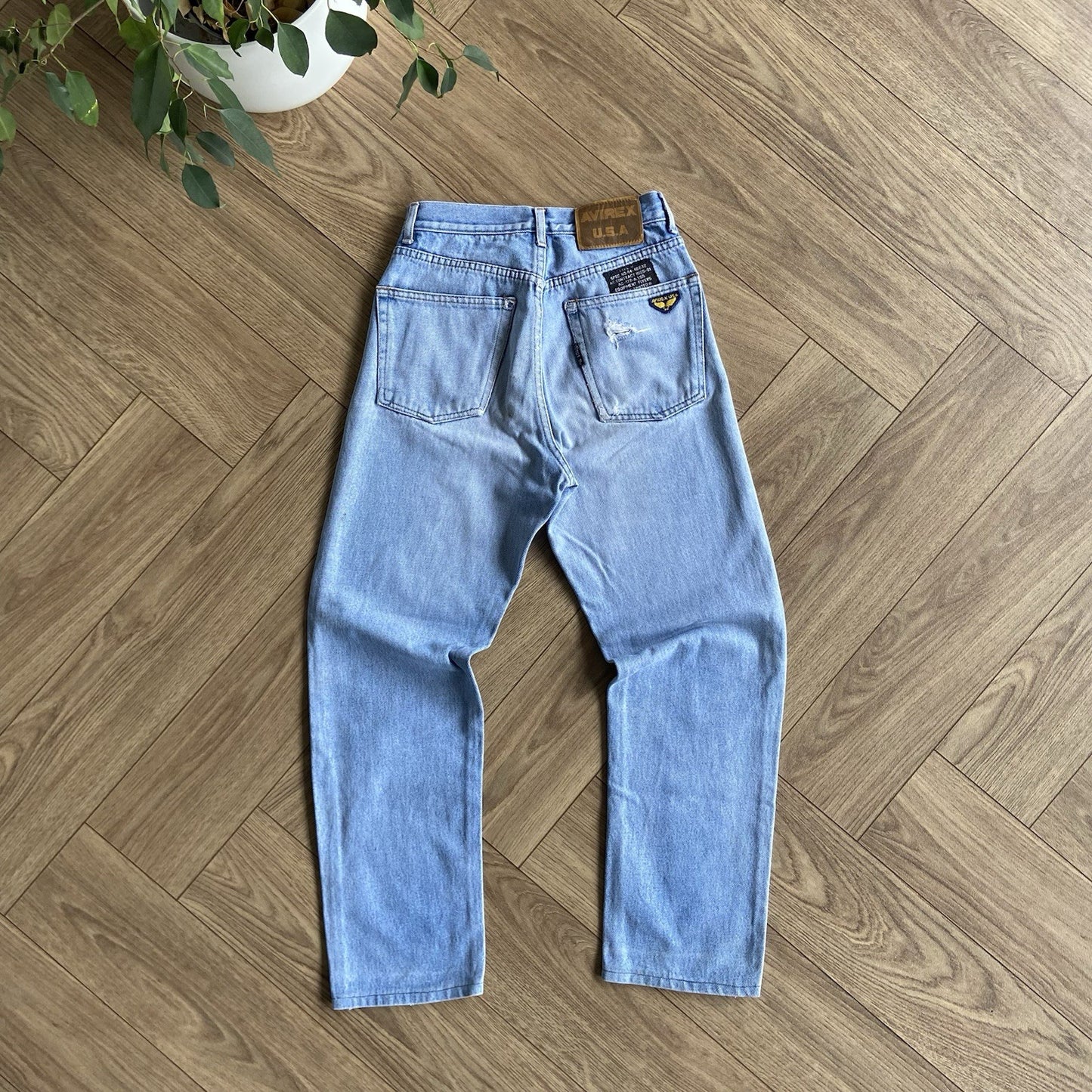 Vintage Avirex Blue Jeans 80s W25 L27.5 Stonewashed Straight Leg High Waist