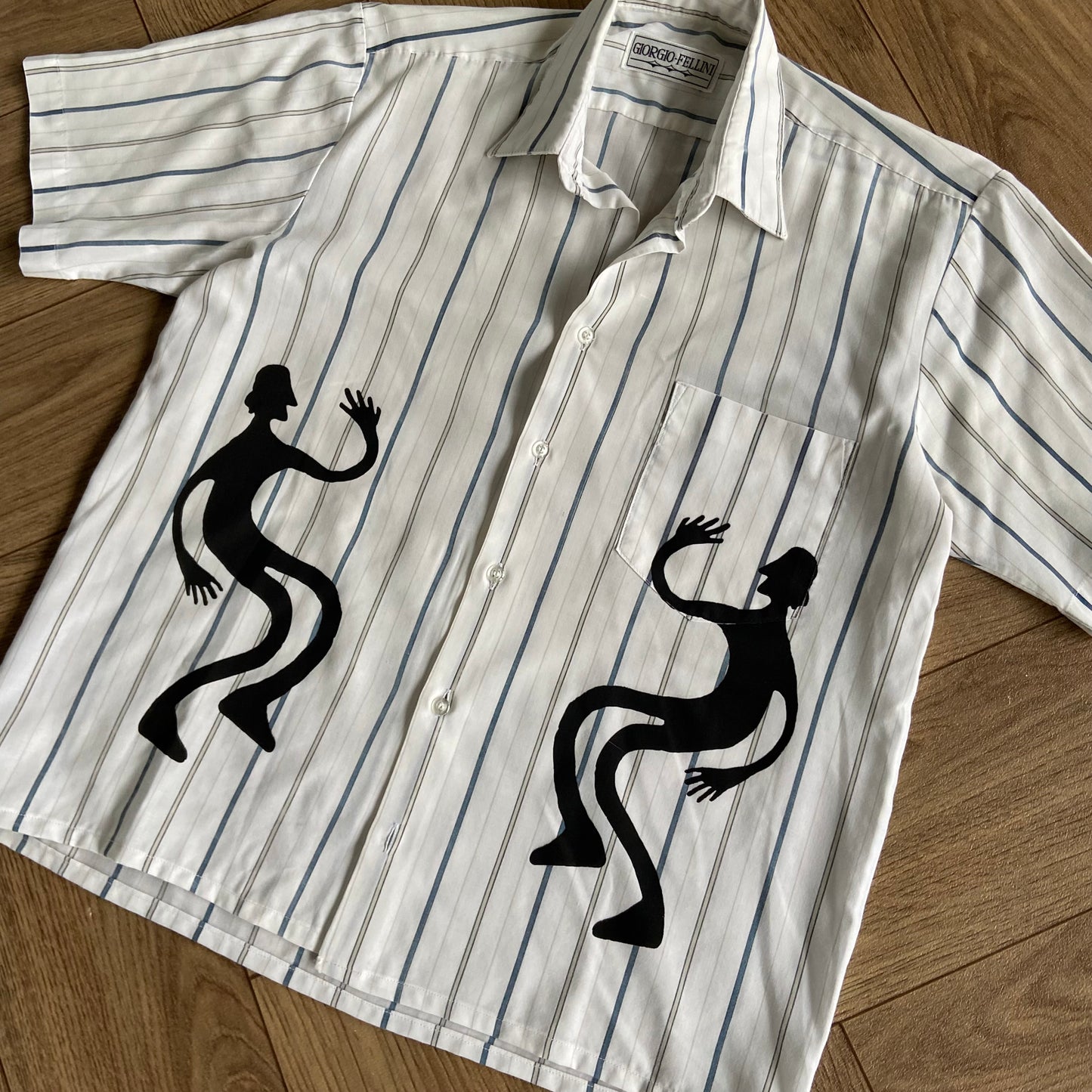 Stingray Reimagined “Stan” Short Sleeve Shirt, Size S White Blue Stripes