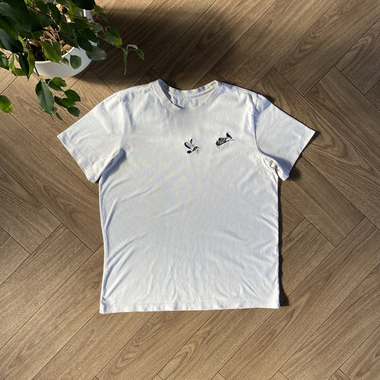 Vintage Nike Customised T Shirt Size XL White Y2K Embroidered Swoosh Bird Nest